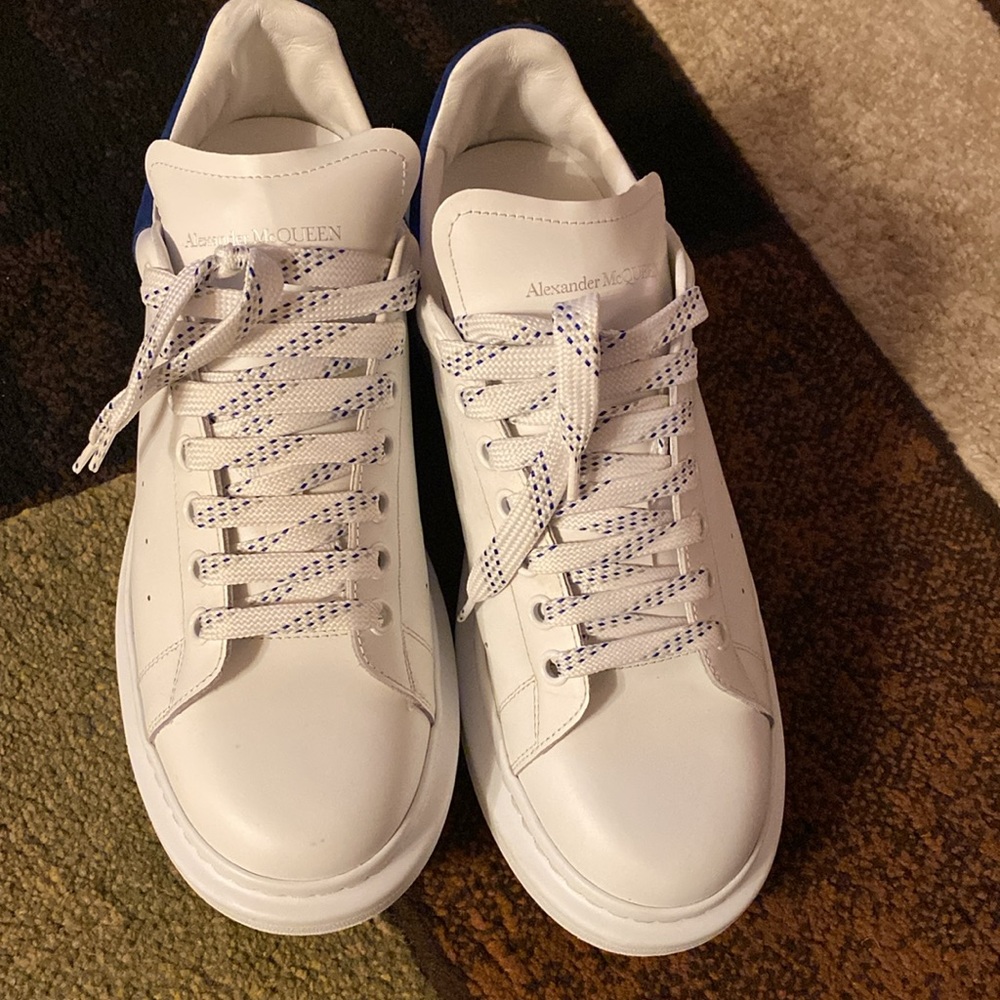 SOLD‼️‼️ Men’s Alexander McQueen Sneakers